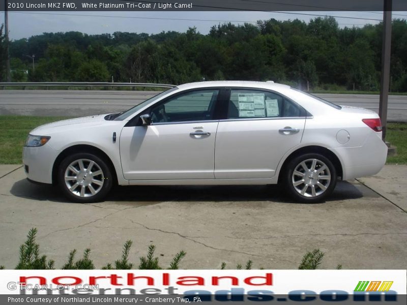 White Platinum Tri-Coat / Light Camel 2010 Lincoln MKZ FWD