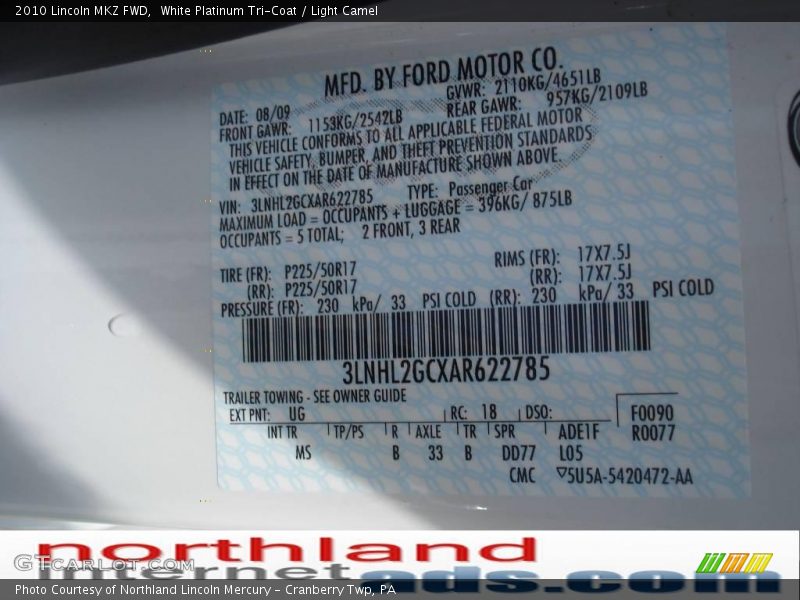 White Platinum Tri-Coat / Light Camel 2010 Lincoln MKZ FWD