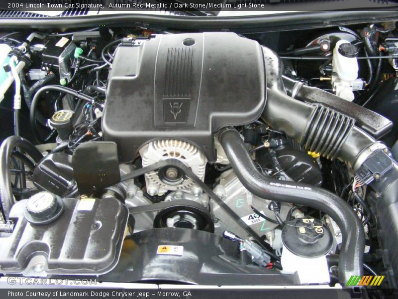 Autumn Red Metallic / Dark Stone/Medium Light Stone 2004 Lincoln Town Car Signature