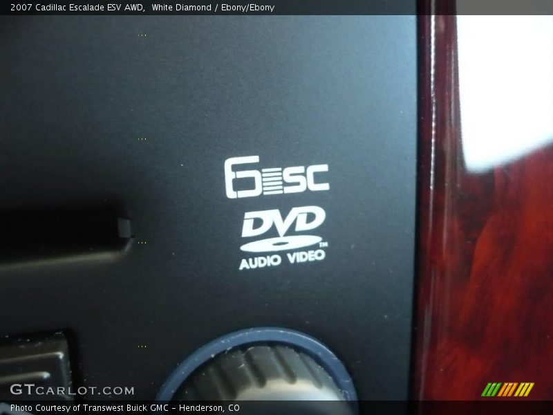 White Diamond / Ebony/Ebony 2007 Cadillac Escalade ESV AWD