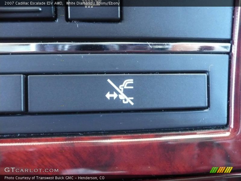 White Diamond / Ebony/Ebony 2007 Cadillac Escalade ESV AWD