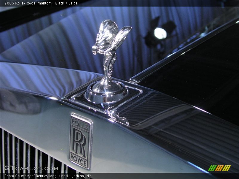 Black / Beige 2006 Rolls-Royce Phantom