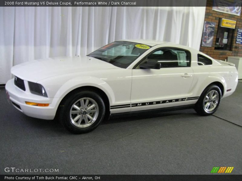 Performance White / Dark Charcoal 2008 Ford Mustang V6 Deluxe Coupe
