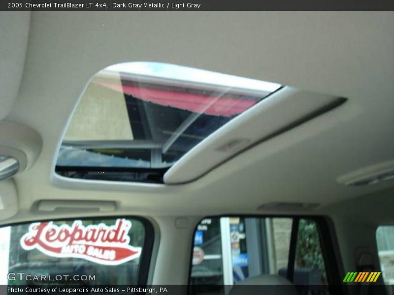 Dark Gray Metallic / Light Gray 2005 Chevrolet TrailBlazer LT 4x4
