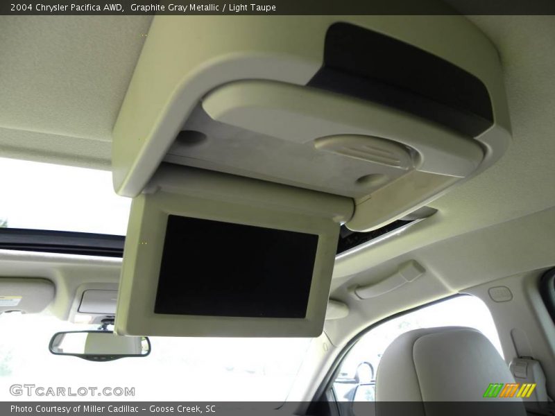 Graphite Gray Metallic / Light Taupe 2004 Chrysler Pacifica AWD