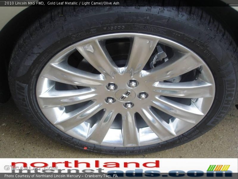 Gold Leaf Metallic / Light Camel/Olive Ash 2010 Lincoln MKS FWD