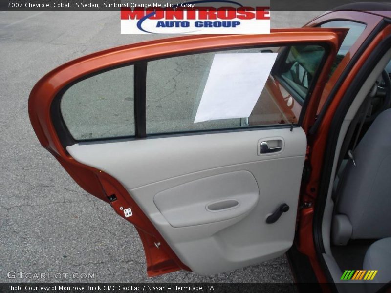 Sunburst Orange Metallic / Gray 2007 Chevrolet Cobalt LS Sedan