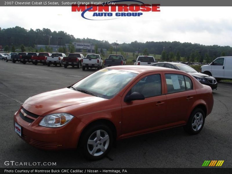 Sunburst Orange Metallic / Gray 2007 Chevrolet Cobalt LS Sedan