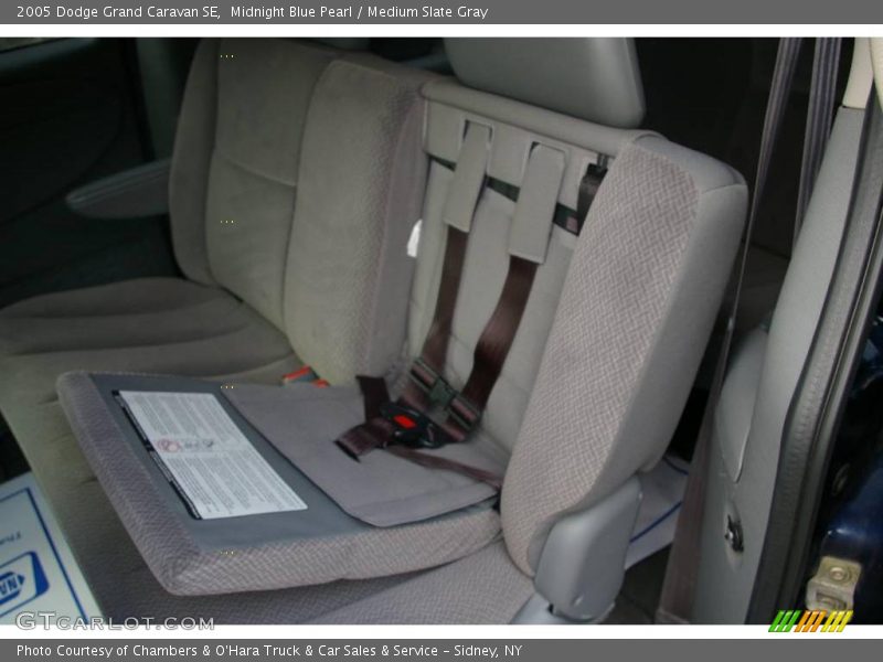 Midnight Blue Pearl / Medium Slate Gray 2005 Dodge Grand Caravan SE