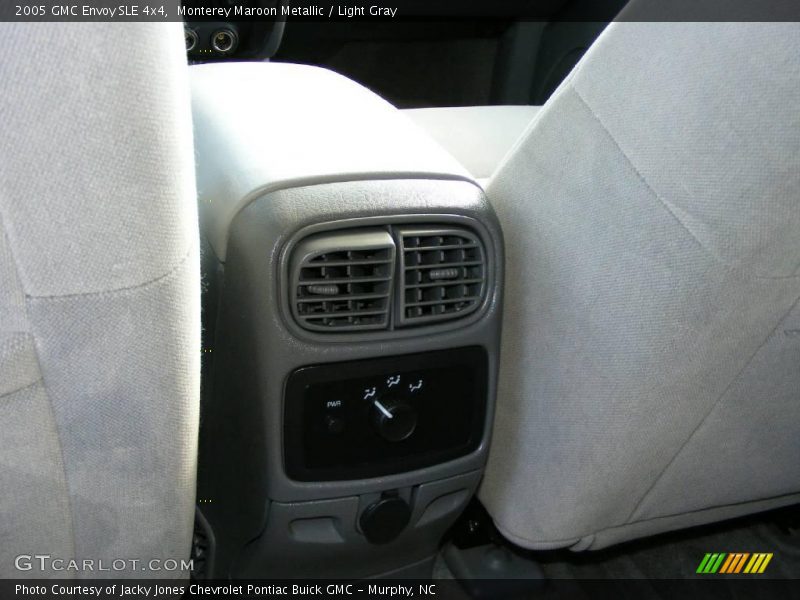 Monterey Maroon Metallic / Light Gray 2005 GMC Envoy SLE 4x4