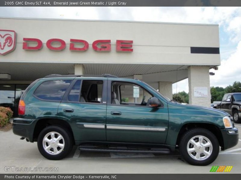 Emerald Jewel Green Metallic / Light Gray 2005 GMC Envoy SLT 4x4