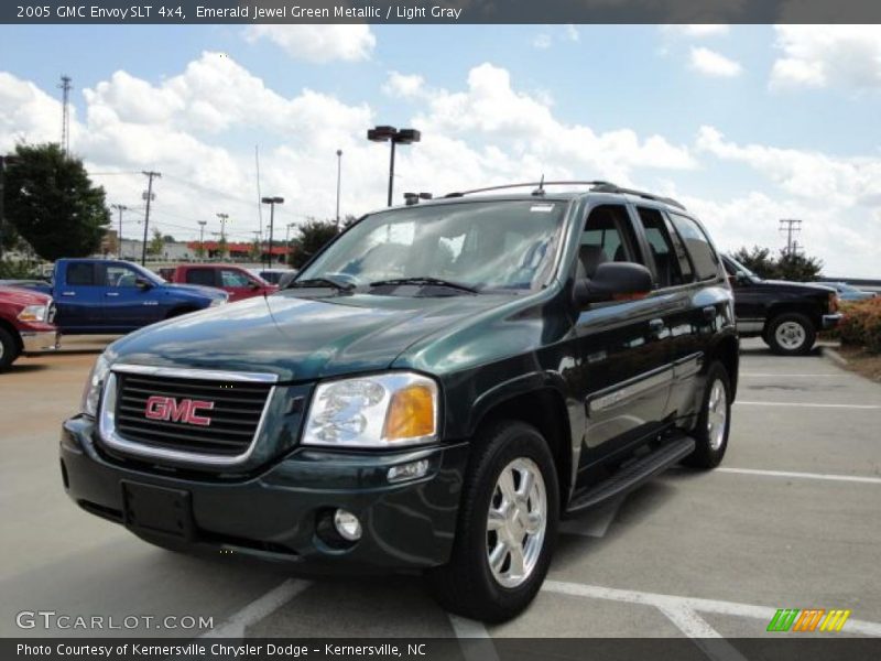 Emerald Jewel Green Metallic / Light Gray 2005 GMC Envoy SLT 4x4