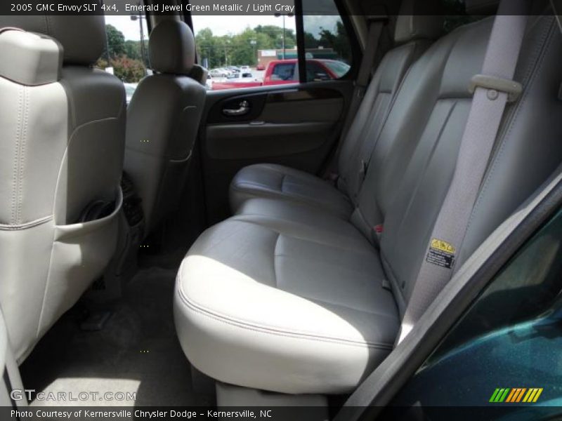 Emerald Jewel Green Metallic / Light Gray 2005 GMC Envoy SLT 4x4