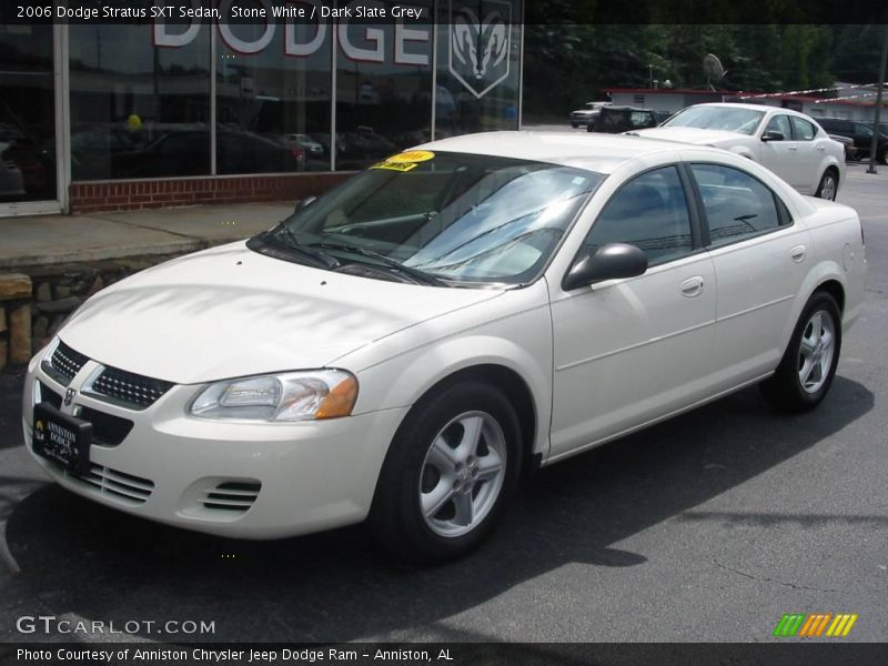 Stone White / Dark Slate Grey 2006 Dodge Stratus SXT Sedan