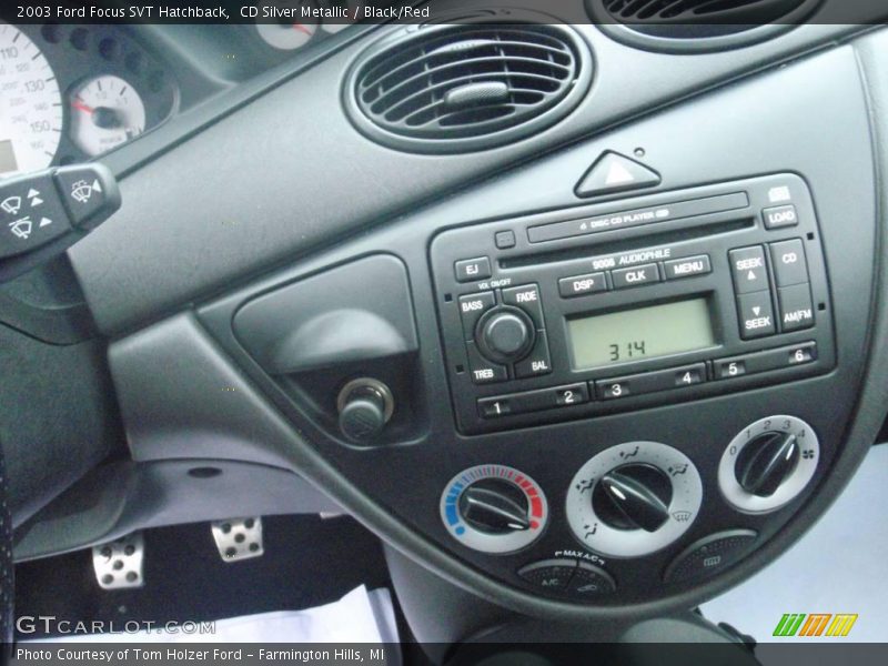 CD Silver Metallic / Black/Red 2003 Ford Focus SVT Hatchback