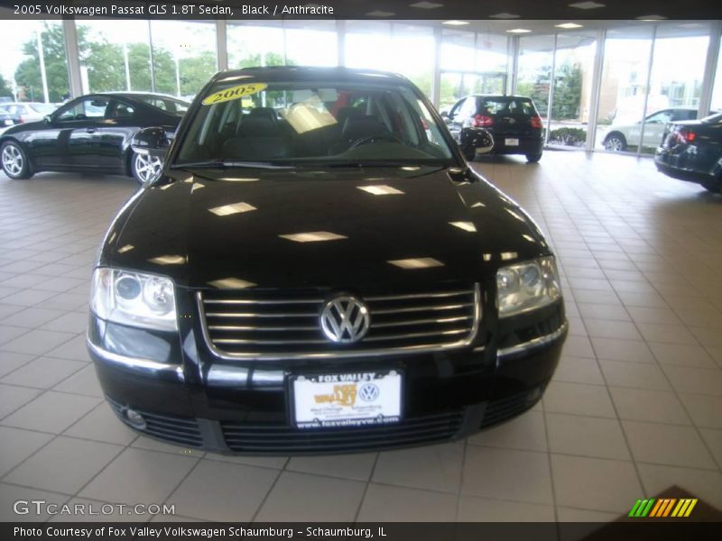 Black / Anthracite 2005 Volkswagen Passat GLS 1.8T Sedan