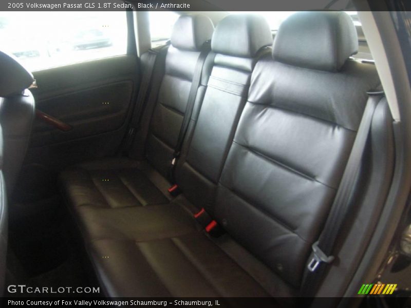 Black / Anthracite 2005 Volkswagen Passat GLS 1.8T Sedan