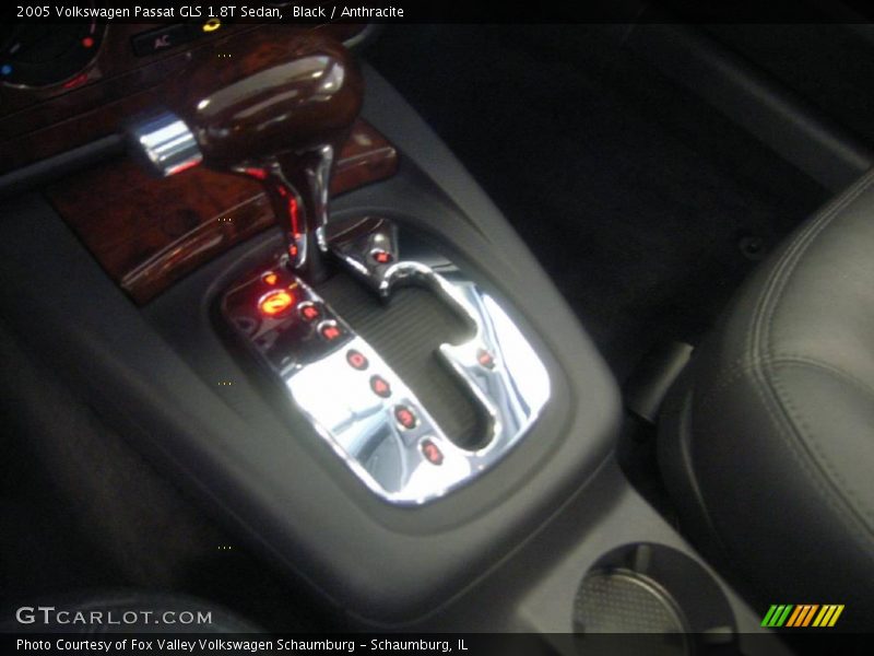 Black / Anthracite 2005 Volkswagen Passat GLS 1.8T Sedan