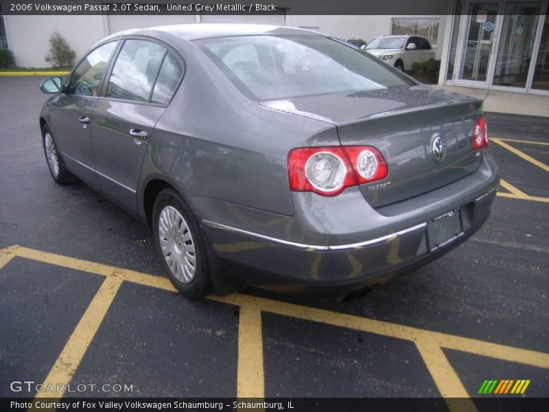 United Grey Metallic / Black 2006 Volkswagen Passat 2.0T Sedan