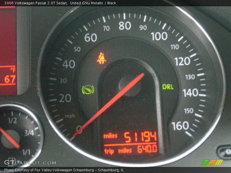 United Grey Metallic / Black 2006 Volkswagen Passat 2.0T Sedan