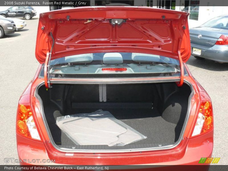 Fusion Red Metallic / Grey 2008 Suzuki Forenza