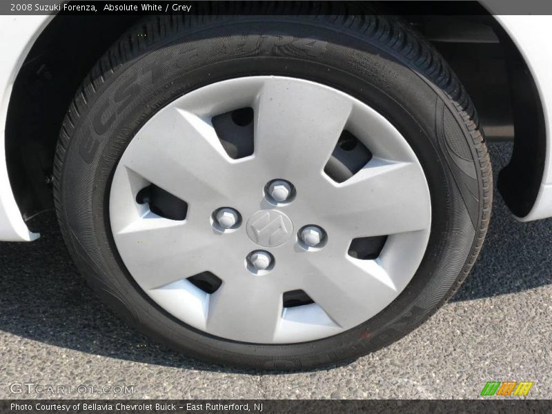 Absolute White / Grey 2008 Suzuki Forenza