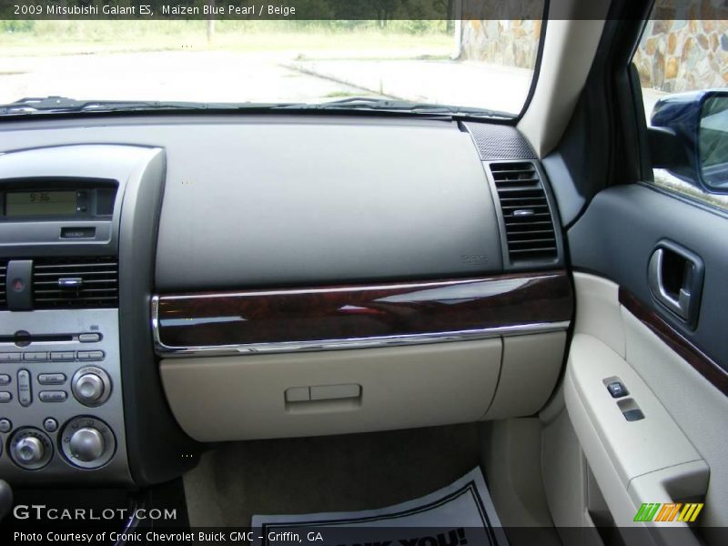 Maizen Blue Pearl / Beige 2009 Mitsubishi Galant ES