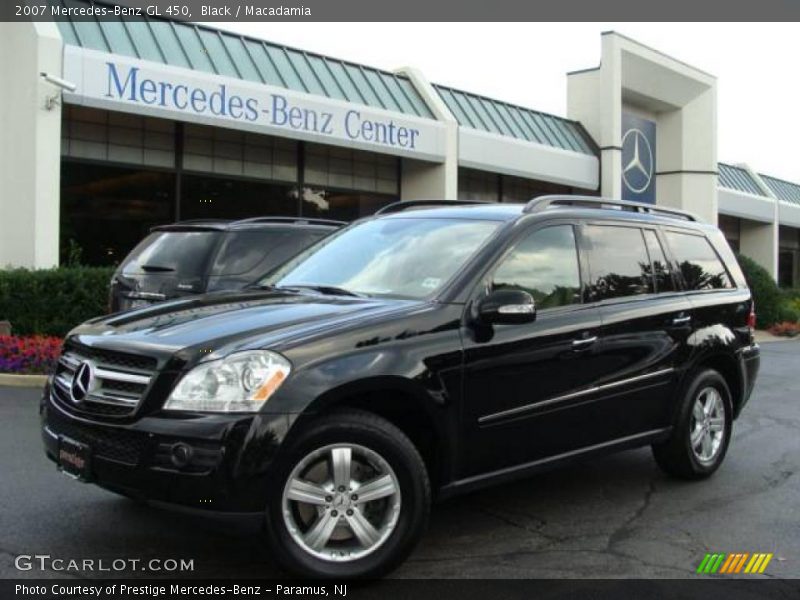 Black / Macadamia 2007 Mercedes-Benz GL 450
