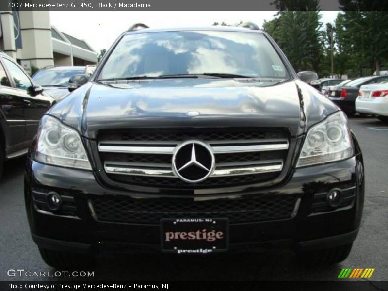 Black / Macadamia 2007 Mercedes-Benz GL 450