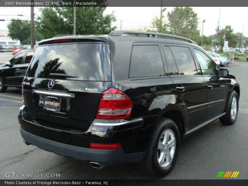 Black / Macadamia 2007 Mercedes-Benz GL 450