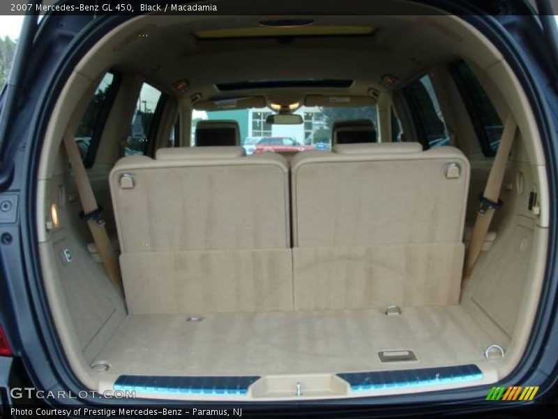 Black / Macadamia 2007 Mercedes-Benz GL 450