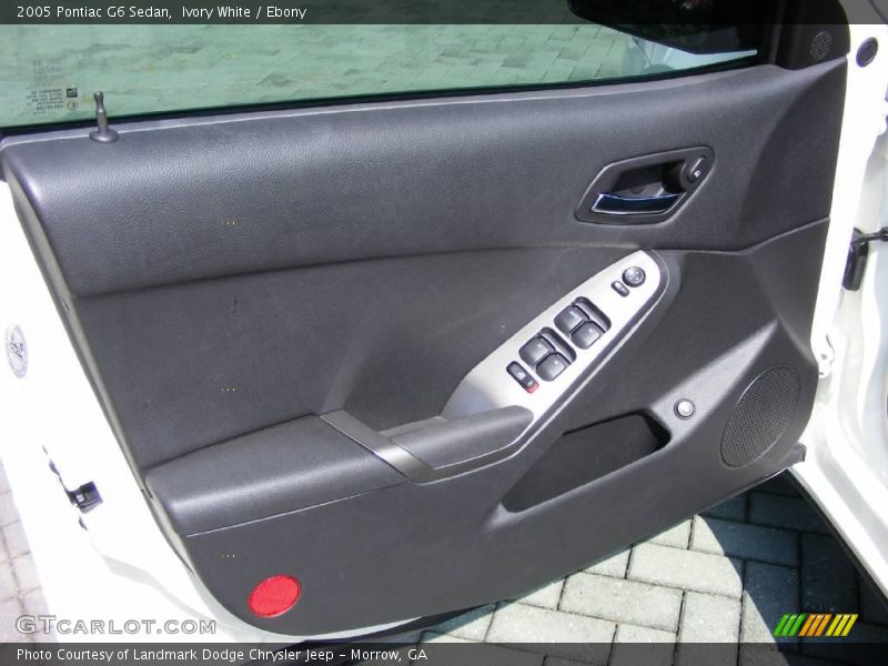 Ivory White / Ebony 2005 Pontiac G6 Sedan