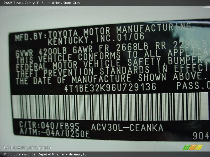 Super White / Stone Gray 2006 Toyota Camry LE