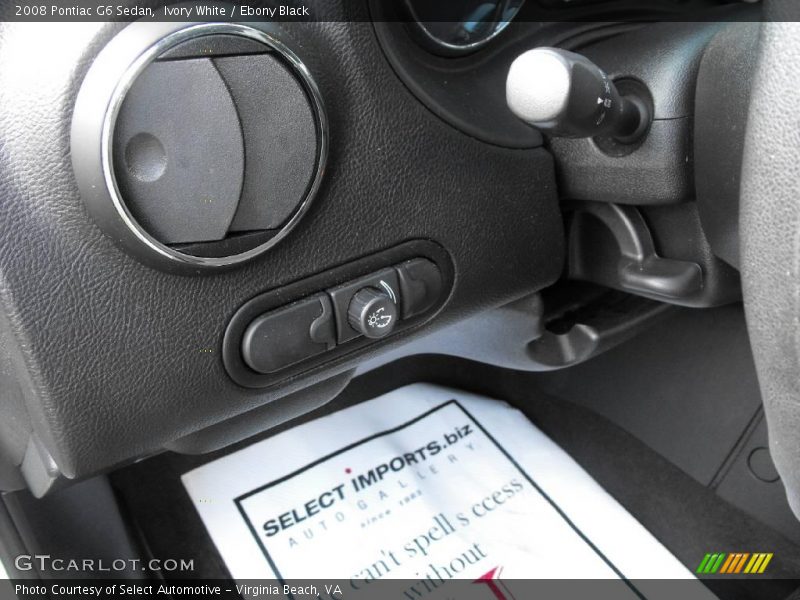 Ivory White / Ebony Black 2008 Pontiac G6 Sedan