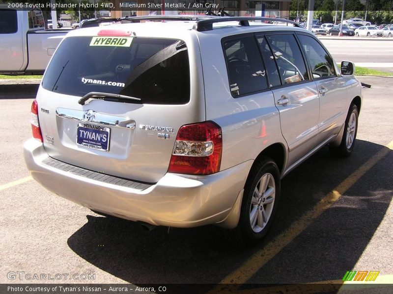 Millenium Silver Metallic / Ash Gray 2006 Toyota Highlander Hybrid 4WD