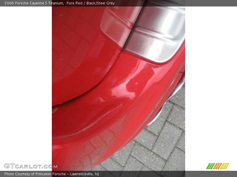Pure Red / Black/Steel Grey 2006 Porsche Cayenne S Titanium