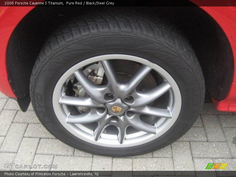 Pure Red / Black/Steel Grey 2006 Porsche Cayenne S Titanium