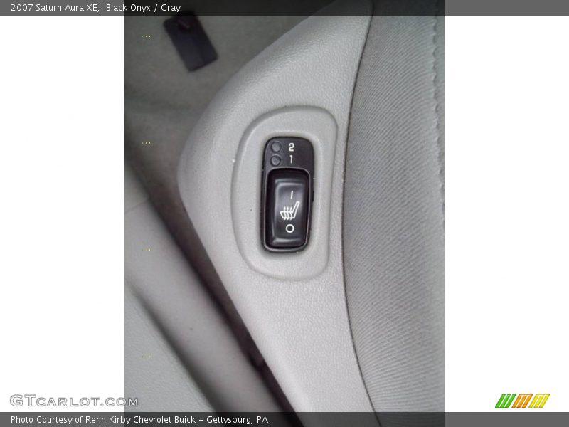 Black Onyx / Gray 2007 Saturn Aura XE