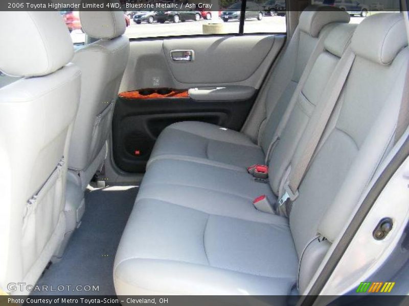 Bluestone Metallic / Ash Gray 2006 Toyota Highlander Limited 4WD