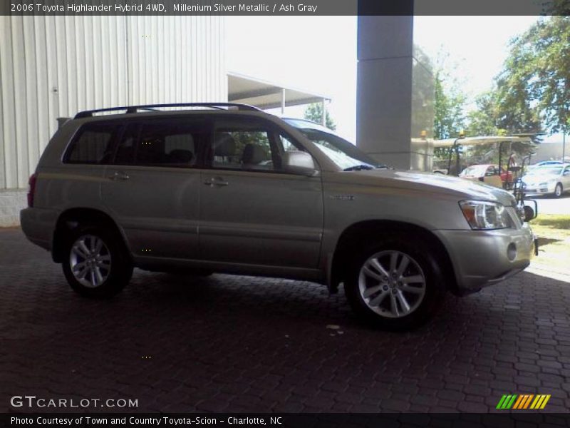 Millenium Silver Metallic / Ash Gray 2006 Toyota Highlander Hybrid 4WD