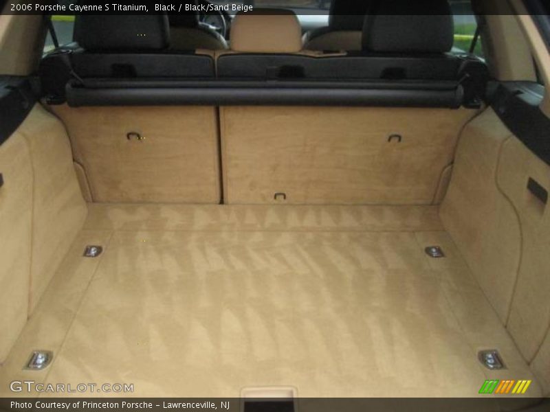 Black / Black/Sand Beige 2006 Porsche Cayenne S Titanium
