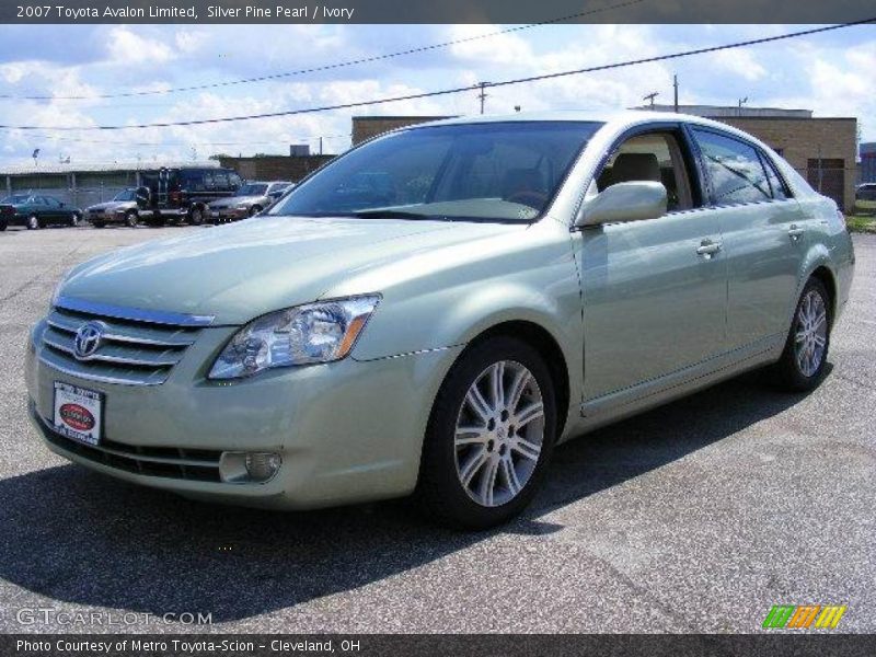 Silver Pine Pearl / Ivory 2007 Toyota Avalon Limited