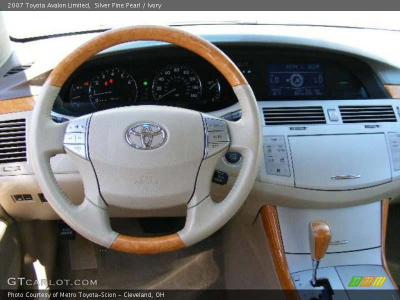 Silver Pine Pearl / Ivory 2007 Toyota Avalon Limited