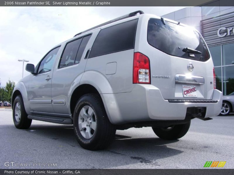 Silver Lightning Metallic / Graphite 2006 Nissan Pathfinder SE