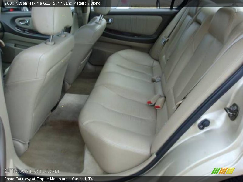 Sunlit Sand Metallic / Blond 2000 Nissan Maxima GLE