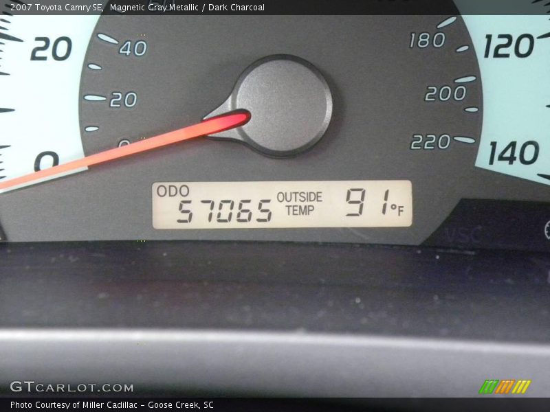 Magnetic Gray Metallic / Dark Charcoal 2007 Toyota Camry SE