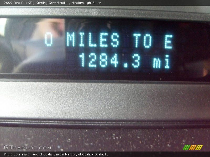 Sterling Grey Metallic / Medium Light Stone 2009 Ford Flex SEL