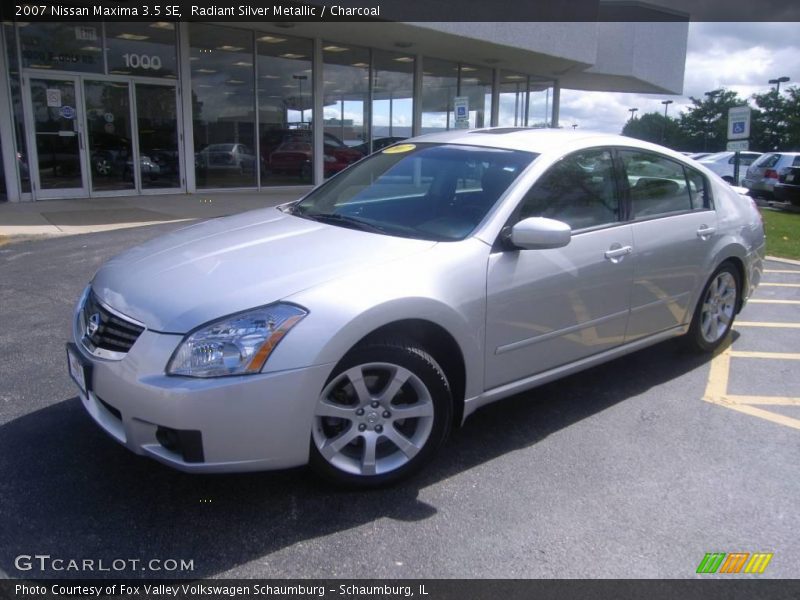 Radiant Silver Metallic / Charcoal 2007 Nissan Maxima 3.5 SE