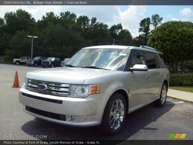 Brilliant Silver Metallic / Charcoal Black 2009 Ford Flex SEL