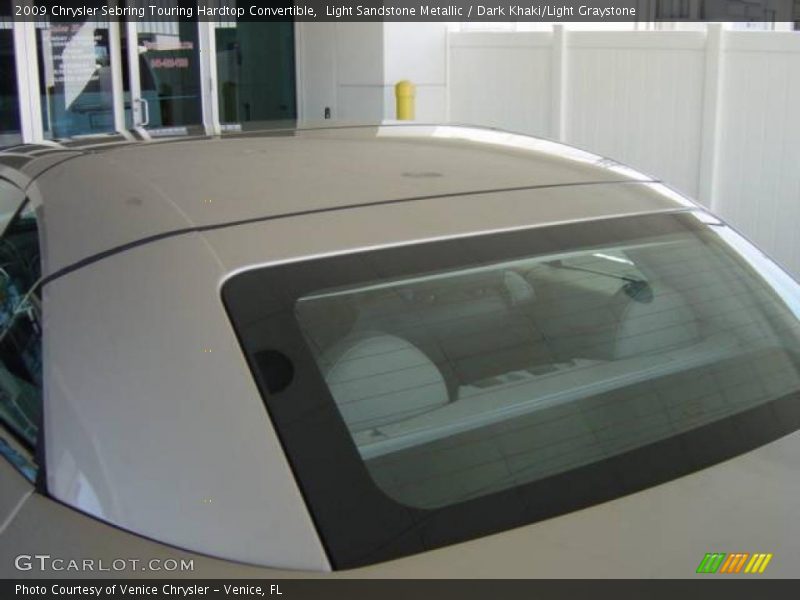 Light Sandstone Metallic / Dark Khaki/Light Graystone 2009 Chrysler Sebring Touring Hardtop Convertible